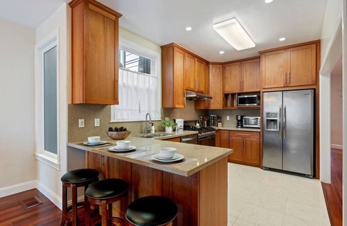 Inner Richmond Condo | Refined 3BR Retreat in the Heart of Inner Richmond, Near Presidio, Golden Gate Park & Clement Street