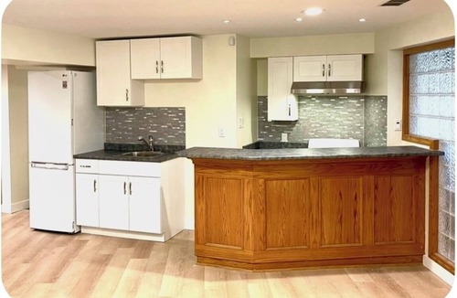Upper Lonsdale House | Refined North Shore 3BR Retreat, North Vancouver.