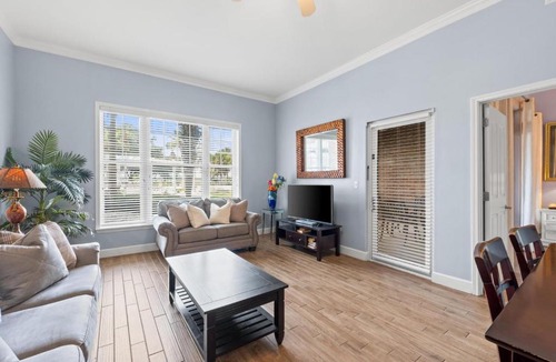 Upper Grand Lagoon Apartment | Reflections by Panhandle Getaways