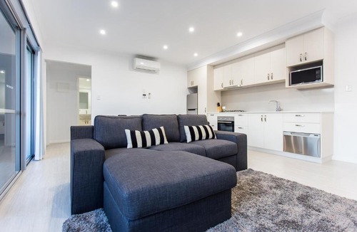 Rockingham Apartment | Reflections By Rockingham Apartments
