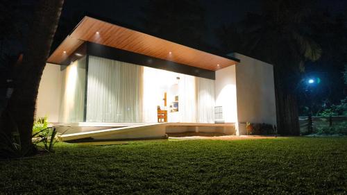 Kuzhuppilly Bed & Breakfast | Reflections by SOL Escapes near Cherai Beach