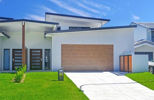 Port Macquarie Villa | Reflections on the water 2B River Park Road Port Macquarie