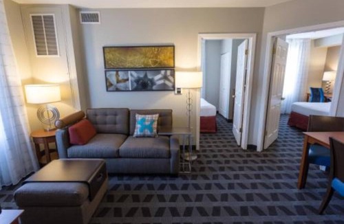 Sunnyvale West House | Refreshed Suites & Complimentary Breakfast