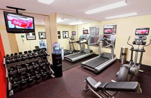Sunnyvale West House | Refreshed Suites & Complimentary Breakfast