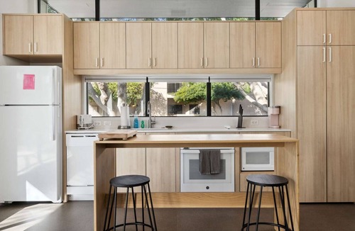 Camelback East Apartment | Refreshing 2-bedroom Container - 80 Walkscore!
