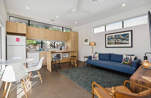 Camelback East Apartment | Refreshing 2-bedroom Container - 80 Walkscore!