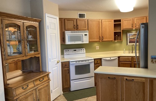 Tucson Condo | Refreshing Desert Oasis: View, Sparkling Pool, Massage Chair, Remote Work Ready