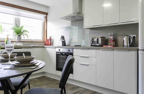 Bathgate House | Refreshing Modern House in West Lothian