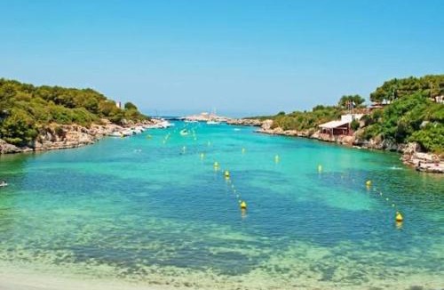 Son Carrio Apartment | Refreshing Pool & Beach in Capsigrany