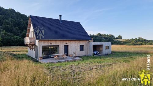 Chambon-sur-Lac Ski Chalet | Refuge de l'Angle