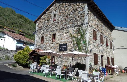 Santa Maria de Valdeon Hostel | Refugio La Ardilla Real