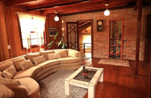 Ponte Alta Ski Chalet | Refugio na Serra Catarinense Chale bem equipado