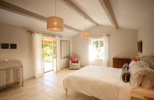 Daglan House | Refurbished House-Quiet Hilltop Location, Stunning Views, Heated Pool, 4 Acres