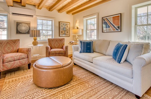 Greenport West House | Refurbished North Fork cottage with large yard, patio, grill, AC & washer/dryer