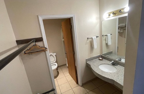 East Las Vegas Hotel | Regal Motel in Las Vegas, New Mexico