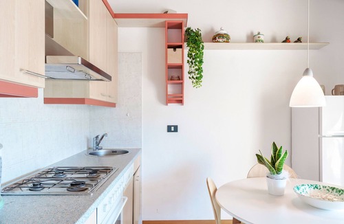 Colà Di Lazise Apartment | Regarda - Apple Flat with pool and covered parking