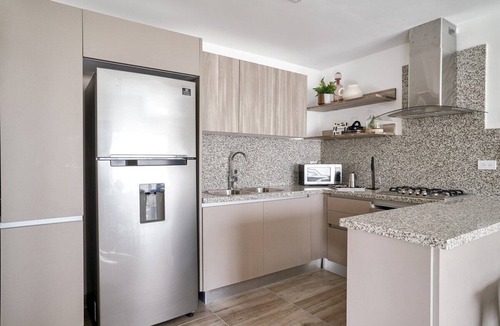 Downtown Santo Domingo Condo | Regatta*PooL *CITY VIEWS |1BR |100mbWIFI*YellowKey