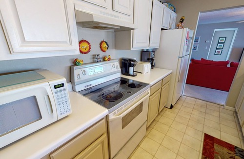 Village of Four Seasons Condo | Regatta Bay 404B- Walk-in level condo