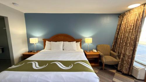 Chickasha Hotel | Regency Inn