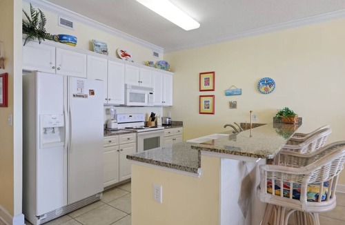 Orange Beach East Apartment | Regency Isle 711 2 BR 2 5 BA sleep 8 gulf-front