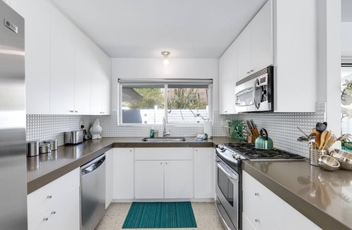 Indian Canyon House | Regency Modern - Indian Canyons Hollywood Regency!
