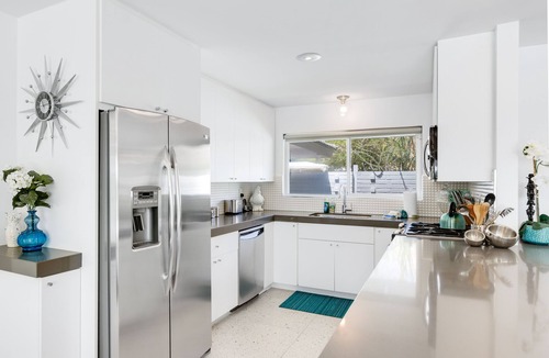 Indian Canyon House | Regency Modern - Indian Canyons Hollywood Regency!