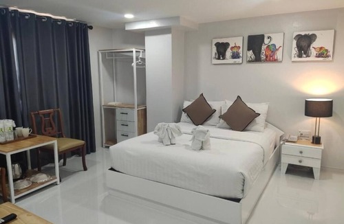 Hua Wiang Hotel | Regent Lodge Lampang