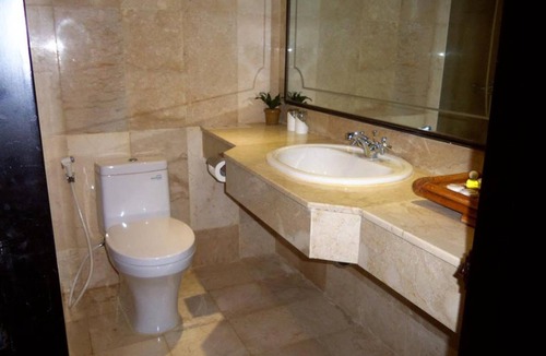 Klojen Hotel | Regent's Park Hotel
