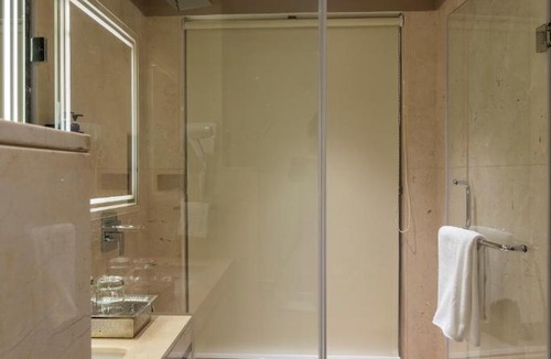 Mysore Hotel | Regenta Central Javaji Mysore