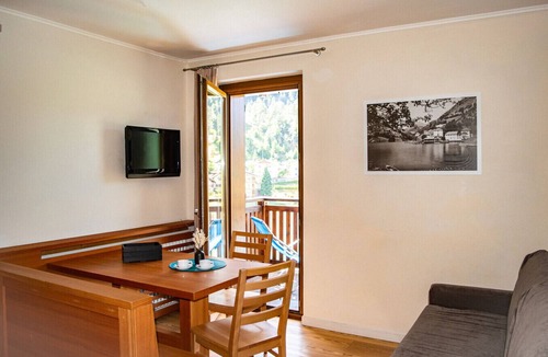 Masare Apartment | Regina 13