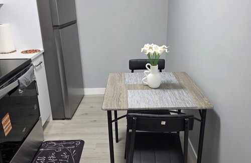Northeast Edmonton House | Rehoboth Cozy Suite