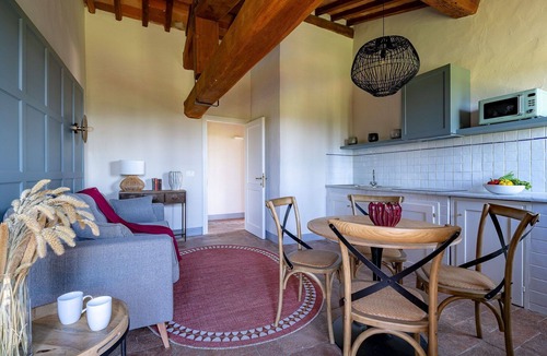Tavarnelle Val di Pesa Villa | Relais Badia a Passignano - Moscato Apartment