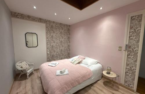 Thouars Apartment | Relais des Arts, très spacieux et lumineux centre ville thouars