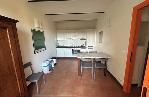 Montegrosso dʼAsti House | Relais "Podere le Gaggie" apt "Il Fienile Alba Asti Nizza