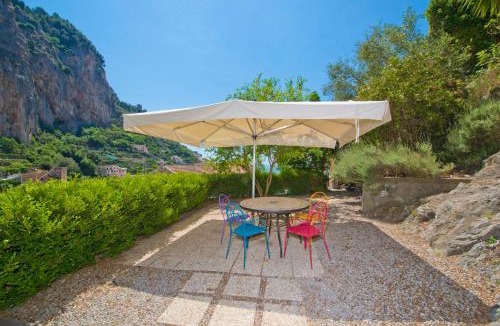 Amalfi House | Relais San Basilio Convento