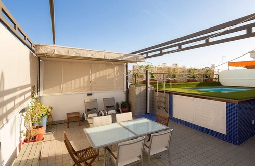 San Gil Apartment | Relator Terrace. 3 bedrooms, 3 bathrooms, terrace & private pool