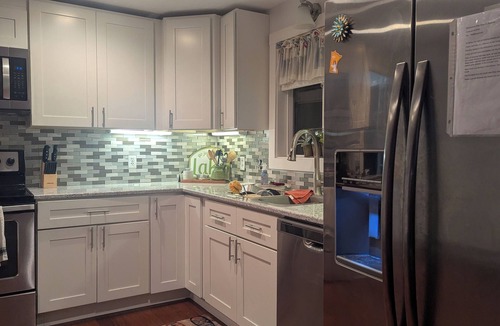 Faribault House | Relax and have fun year round at Casita Rosita on Roberds Lake.