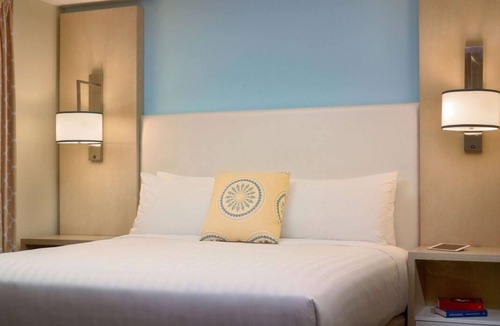 Dublin House | Relax and Recharge! Unit with Kitchenette, Free Parking, Pets Allowed