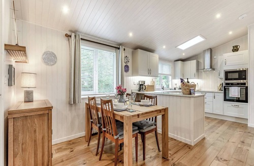 Willington Cottage | Relax and refresh with a stay at Rosemary Lodge.