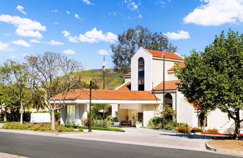 Calabasas House | Relax and Unwind! 4 Convenient Units, Dog-friendly Property, Outdoor Pool!