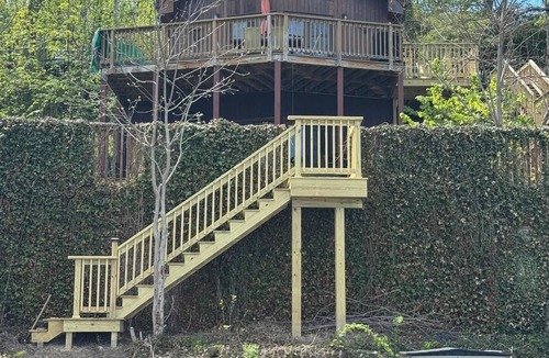 Romulus House | Relax at Poplar Beach Retreat on the sparkling waters of Cayuga Lake. This charming waterfront escape combines rustic character with bright, comfortable living spaces, creating the perfect setting for a relaxing Finger Lakes getaway.