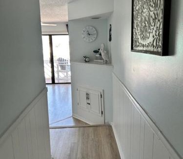 Garden City Apartment | Relax at the Beach