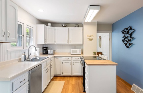 Markesan Cottage | Relax at this Hidden Treasure on the Shore of Green Lake WI