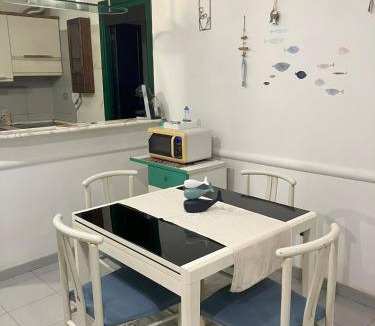 Cinquale Apartment | Relax between the sea and the mountains