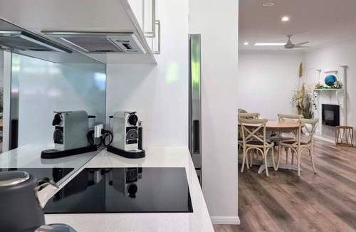 Koolewong House | Relax Central Coast 3-Bed Haven Eleusis by the Bay