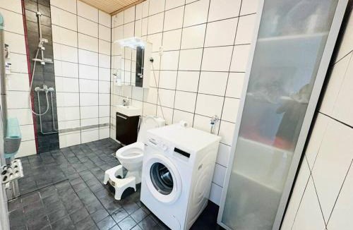 Vantaa Apartment | Relax Convenient Transit Stays -shared apartment