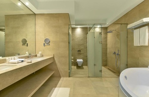 Port Ghalib Hotel | Relax & Explore | 5 Heated Pools, Spa, Reef Snorkeling, 4 Sea-view Room Comfort
