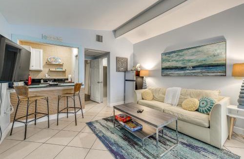Indian Beach Sapphire Shores Apartment | Relax & Explore! Tranquil Sarasota Unit Near Beach
