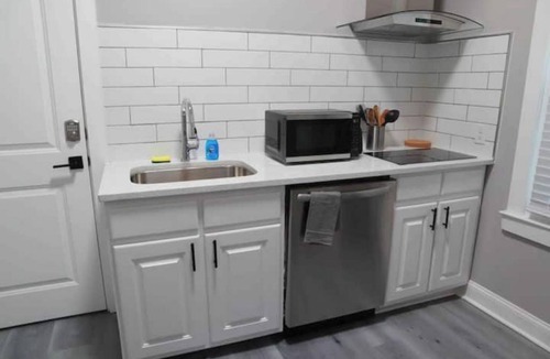 Grayson House | Relax I quiet bliss! Three bedrooms near Sugarloaf Mills/Stone Mountain park