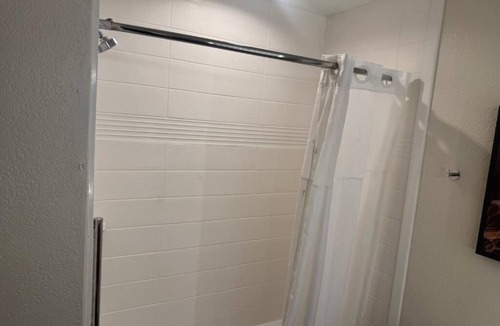 San Antonio Hotel | Relax in a Spacious Room Near Local Restaurants | Market Square - 4.9 miles